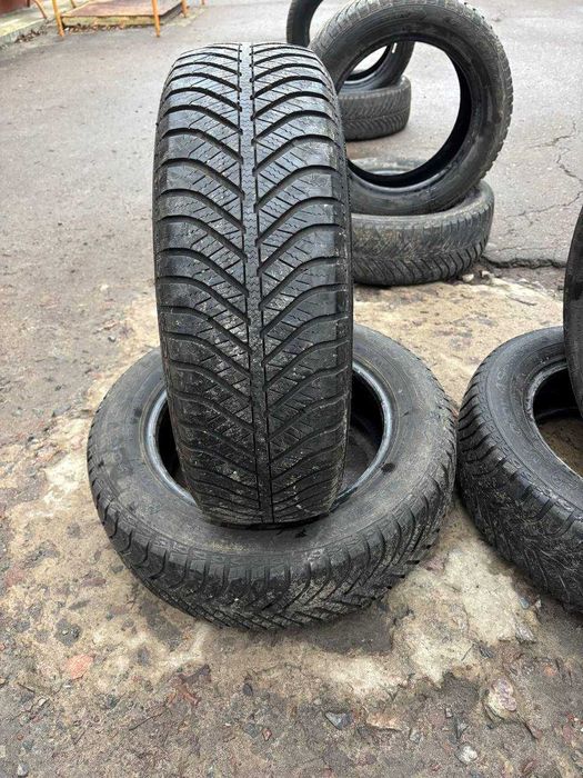Шини 185/65/R15 GoodYear 6mm (Зима)