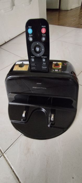 LG VR621 - Aspirador Robô Hombot Turbo