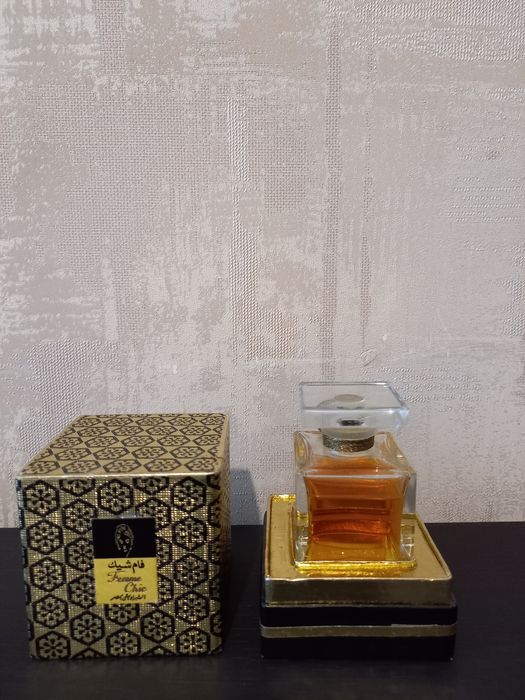 Духи восточные "Femme Chic"   винтаж,