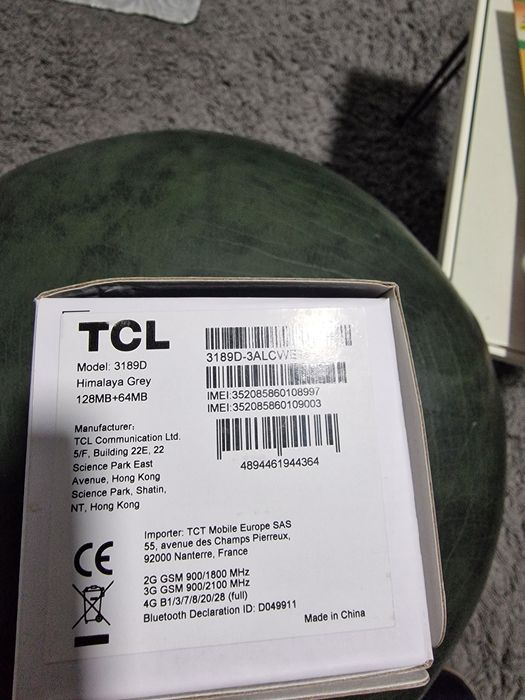 Telemóvel TCL novo