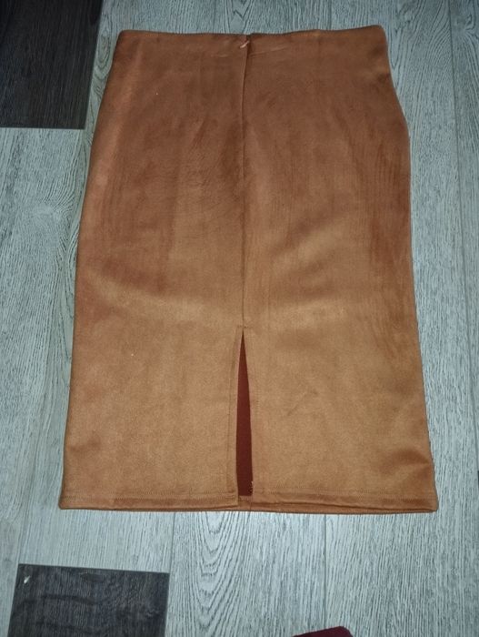 Узкая юбка велюр