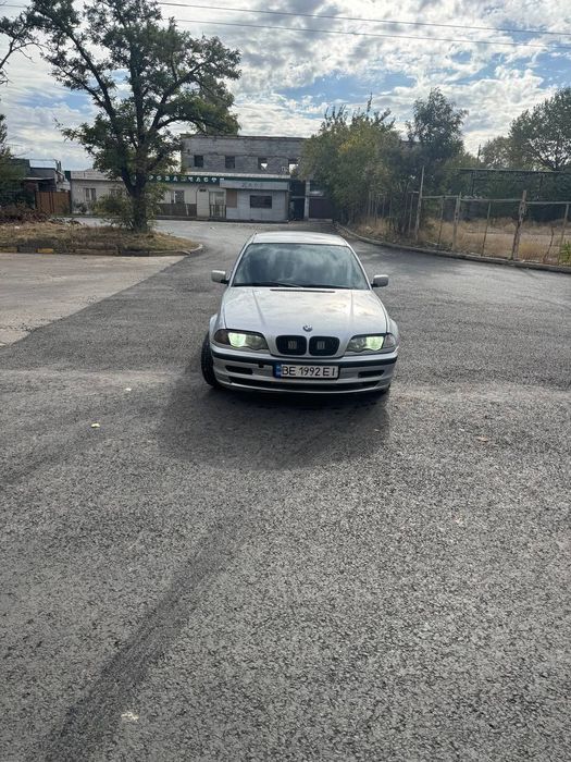 Продам автомобиль BMW e46