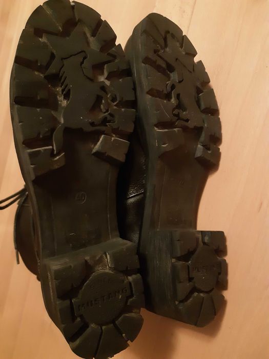 Черевики берци утеплені жіночі молодіжні Mustang