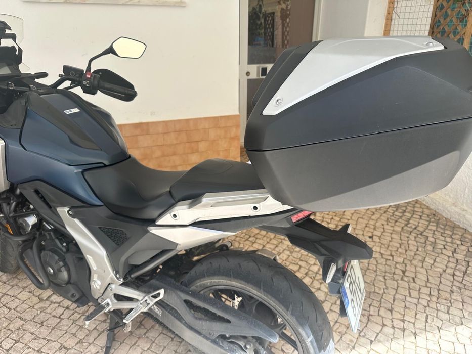 Honda NC 750dct -completa, top case + malas Shad!