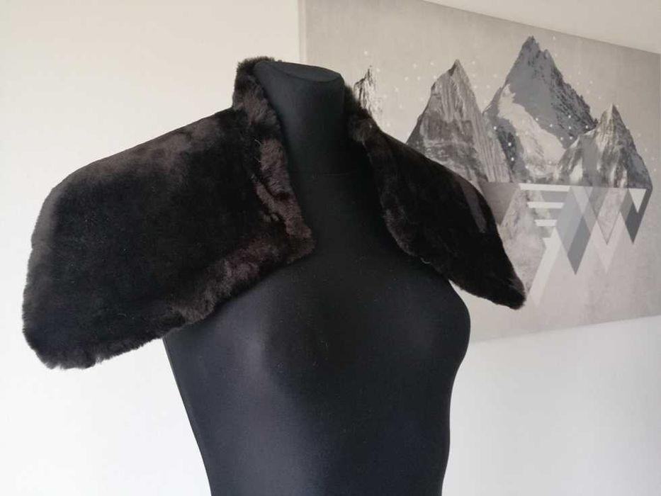 Etola / kołnierz / bolerko futrzane. Futerko na ramiona. Ciepłe.