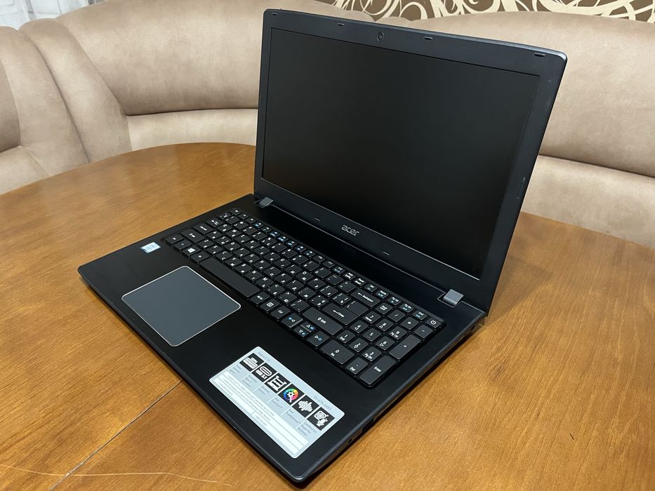 Ноутбук 15.6" Acer Aspire E 15 на Intel i5-7200U с 8ОЗУ/256SSD/HD