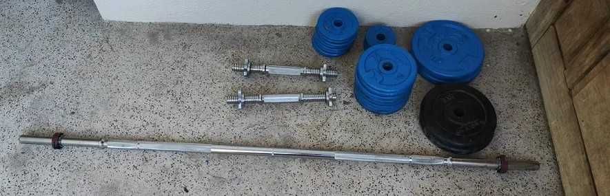 Kit Musculação Completo 46kg Anilhas + Barra Longa Reta + 2 Halteres