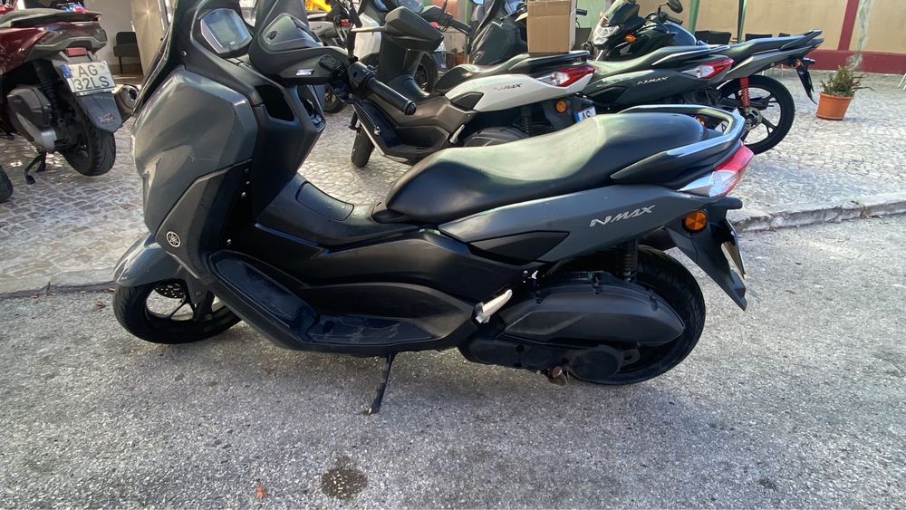 Moto Yamaha Nmax 125