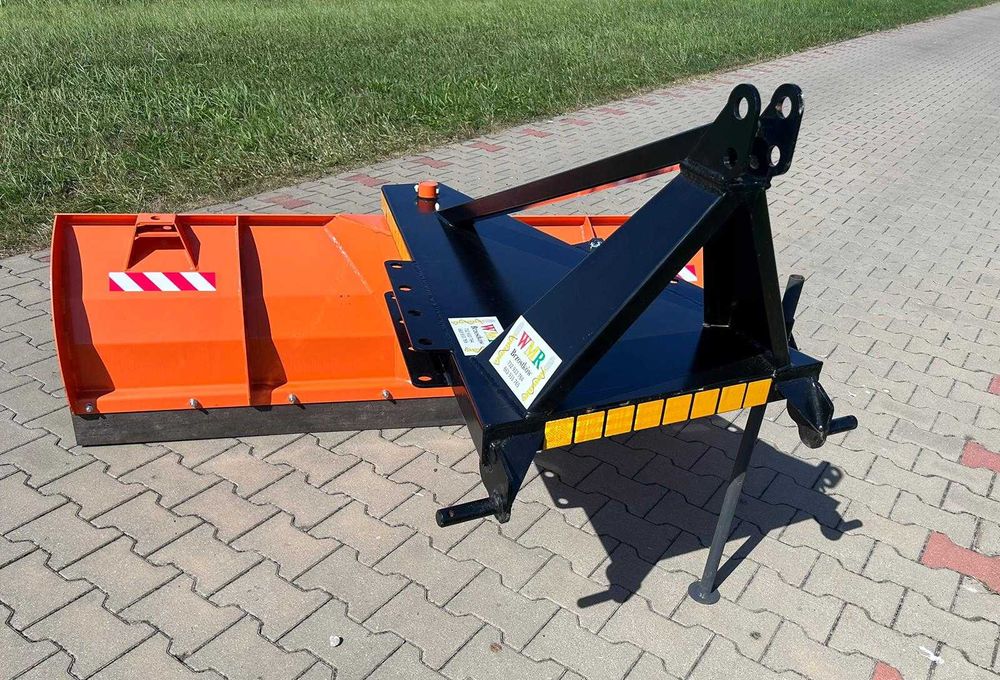 Pług obrotowy 360° mocowany na TUZ do ciągnika.
