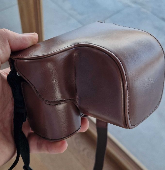 Sony Alpha a6000 (ILCE-6000LS) + 16-50 mm (srebrny)