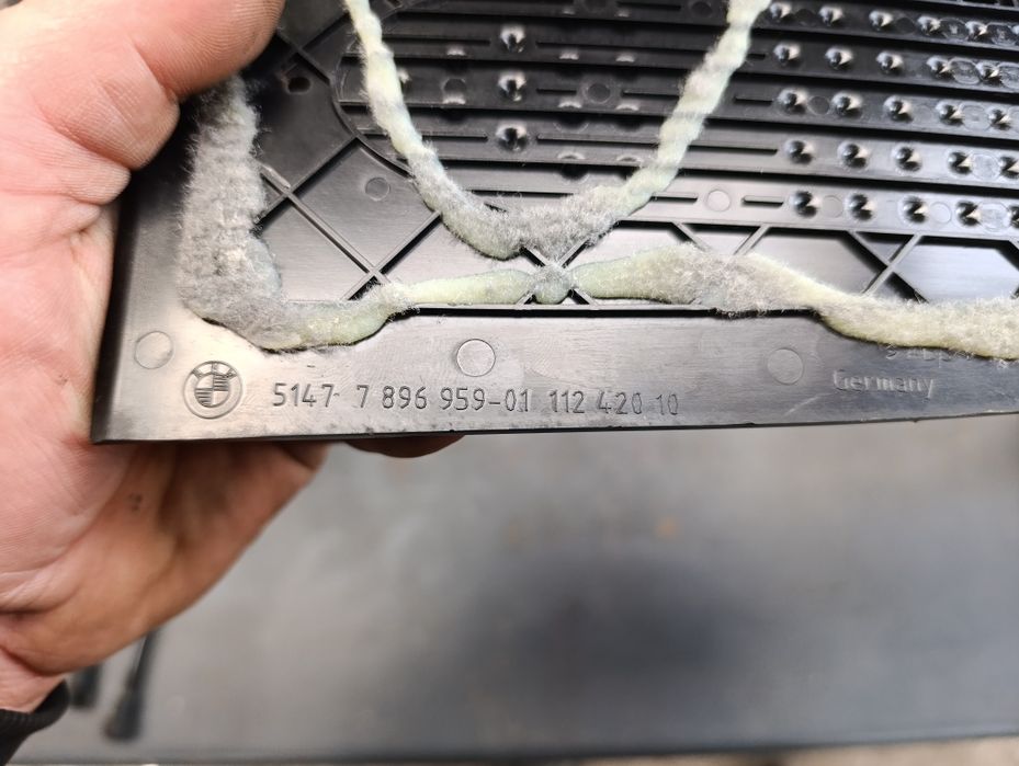 BMW E60 podstopnica Mpakiet