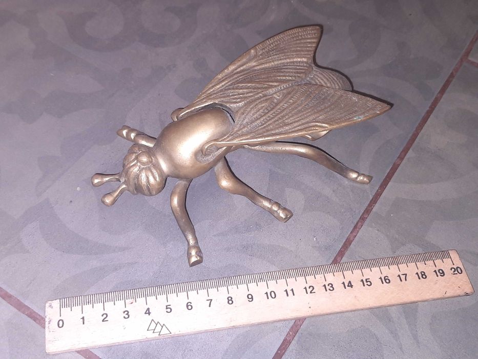 Продам статуетку Муха бронзову часів СРСР