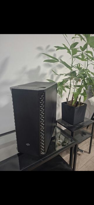 Komputer gejmingowy razen 5 2600, 24gb ram, radeon RX570, 500gb SSD