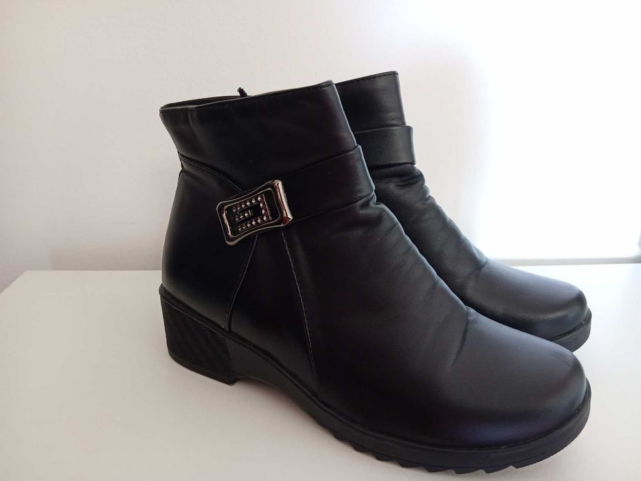 botas pretas 36 com fechos