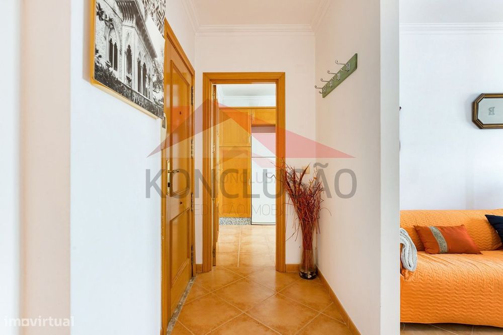 T2 no Carregado, o lugar ideal para o seu lar!
