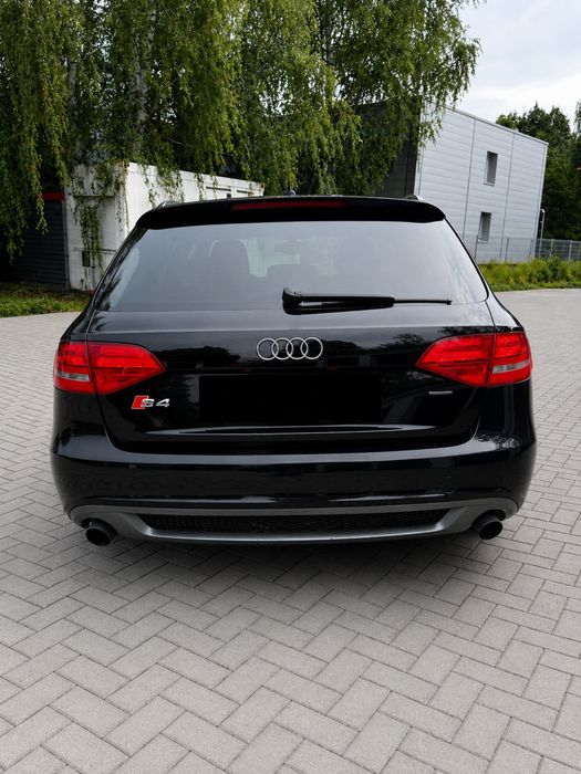 Audi a4 b8 S 4   250 km quatrro  Pełny S-line Panorma Skóra FULLL