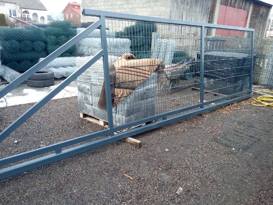 Bramy panelowe dwuskrzydłowe