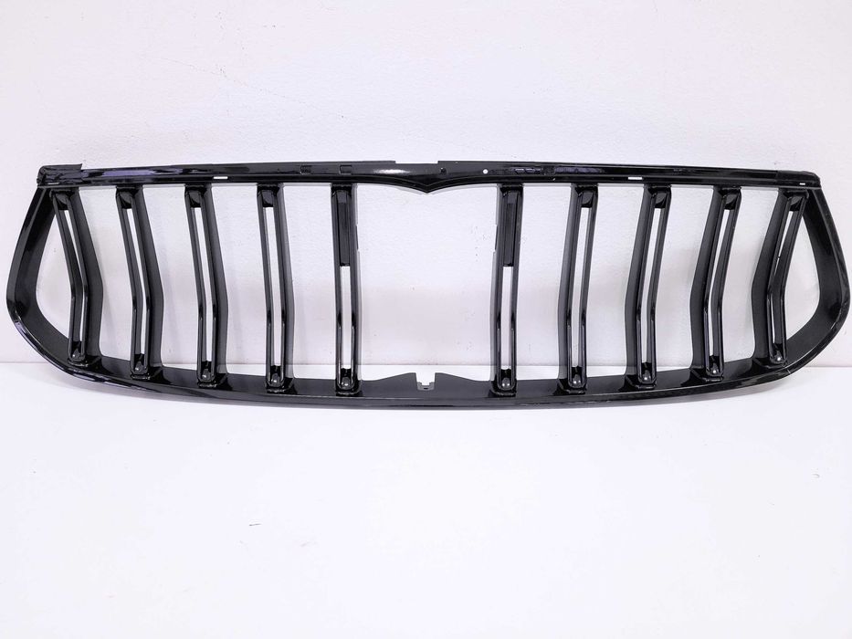 Maserati GHIBLI [Lift 2017-] GRILL, atrapa zderzaka wzór TROFEO - NOWY