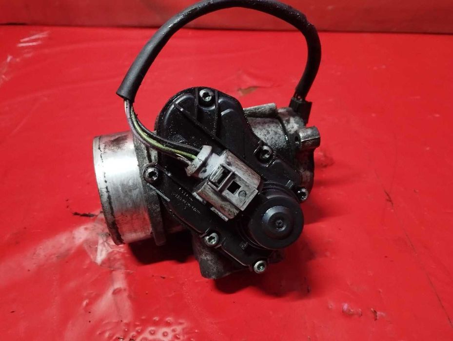 Клапан EGR 2.5 Diesel Renault Trafic 2 8200222772