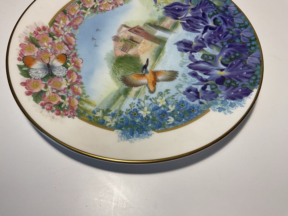 Prato decorativo Royal Doulton “Seasons -Spring” - Colecionador