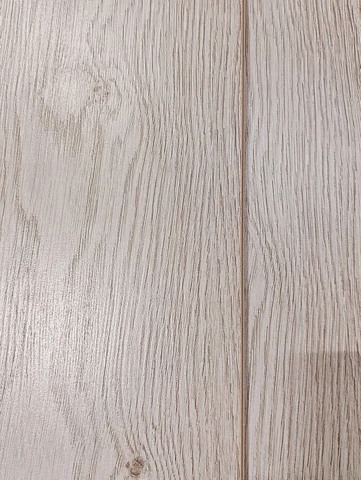 Panele podłogowe laminowane SWISS KRONO Dąb Zorba D3512 AC3/7mm