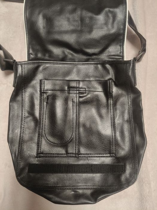 Nowa czarna torebka Converse