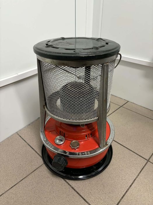 Piecyk naftowy do ogrzewania