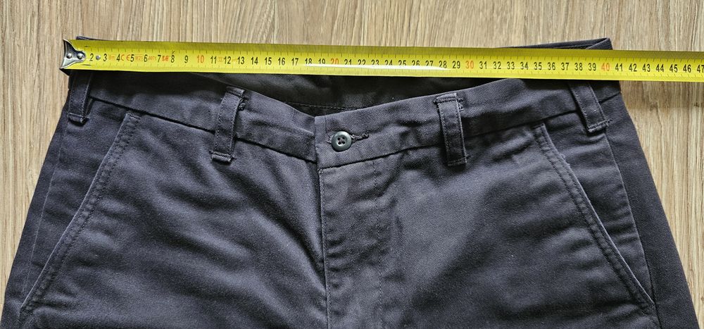 Levis spodnie męskie chinos rozmiar W32 L32 stan bardzo dobry  używane