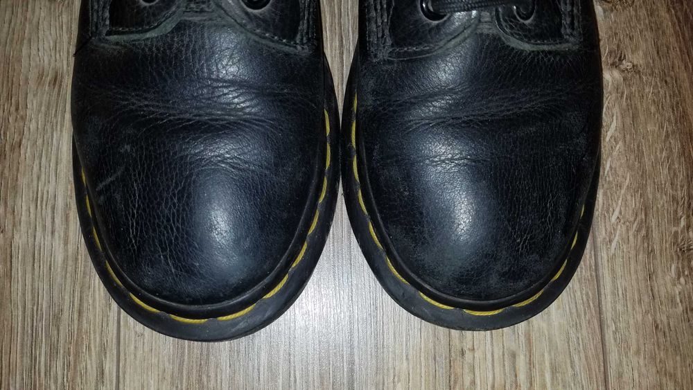 Dr. Martens UK3 35/36 22.5cm czarne buty Skóra* wysokie żółta nitka