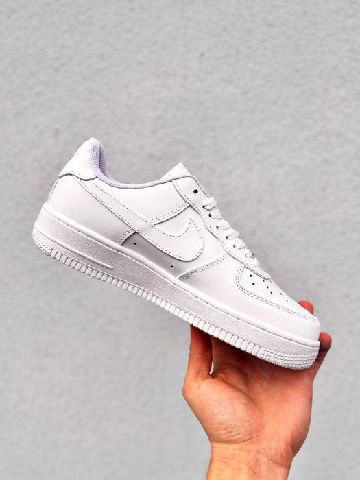 Nike Air Force 1'07 Low All White  кросівки 36-46