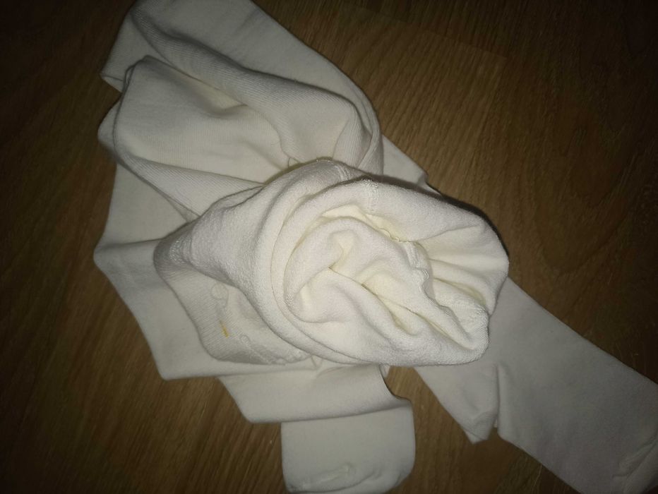 Колготки нові на 8-9 років