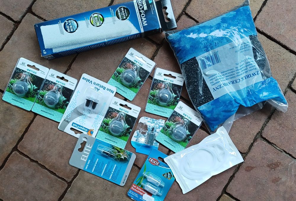 Pozostałości akwarystyczne