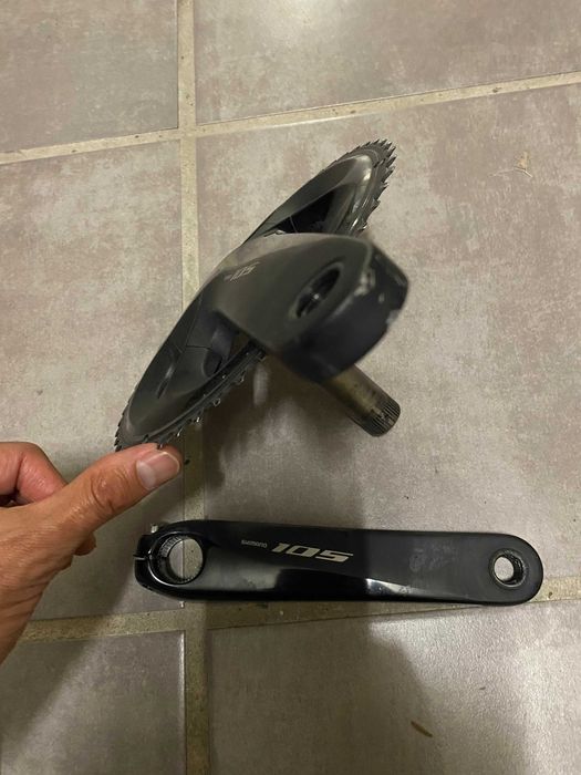 Pedaleiro, cassete e desviador Traseiro Shimano 105 11s