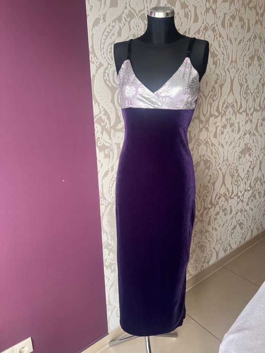 Wieczorowa sukienka dluga welurowa r.M/L nowa