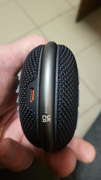 Продам  оригинал колонку