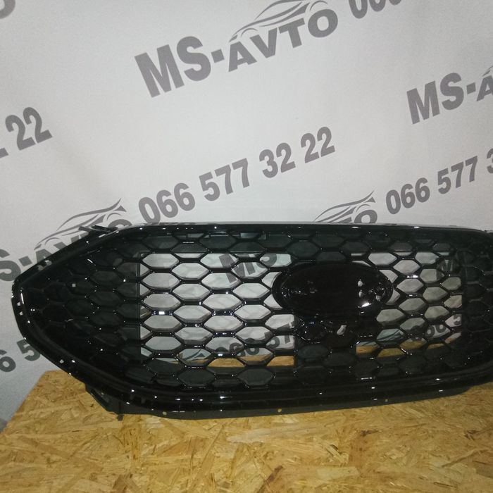 Решітка радіатора чорна ст Ford Edge ST 19-