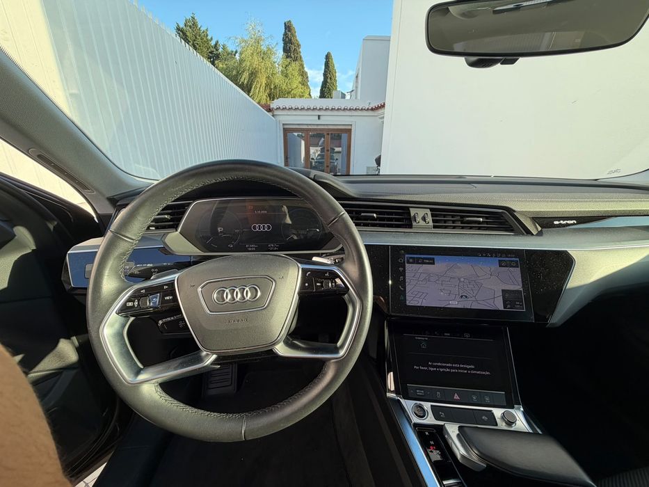 Audi Q8 etron sportback
