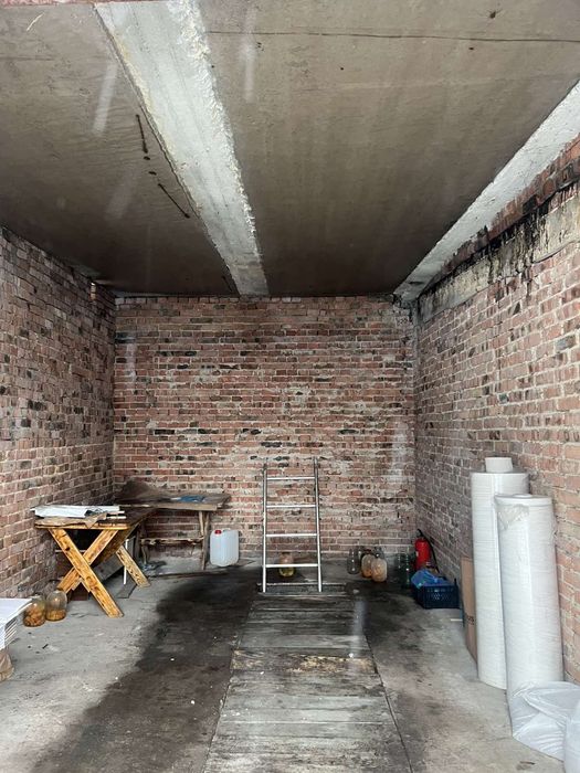 Продам гараж в Південно-західному районі