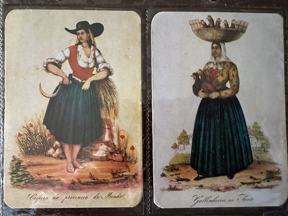 Calendários de Trajes Típicos Portugueses