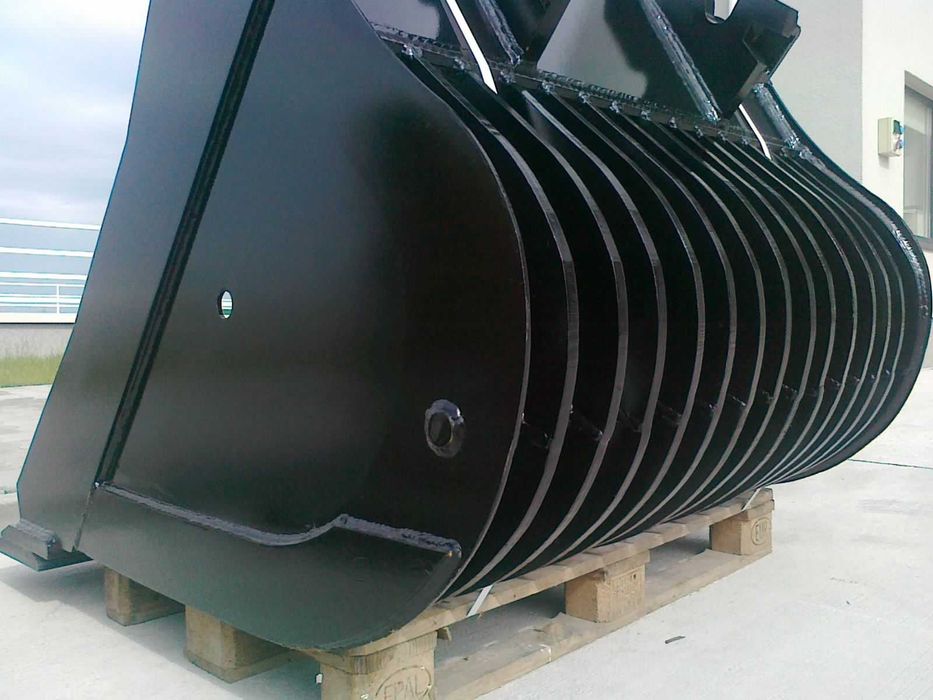 Łyżka ażurowa/przesiewająca 1m50 z zębami Verachtert CW40