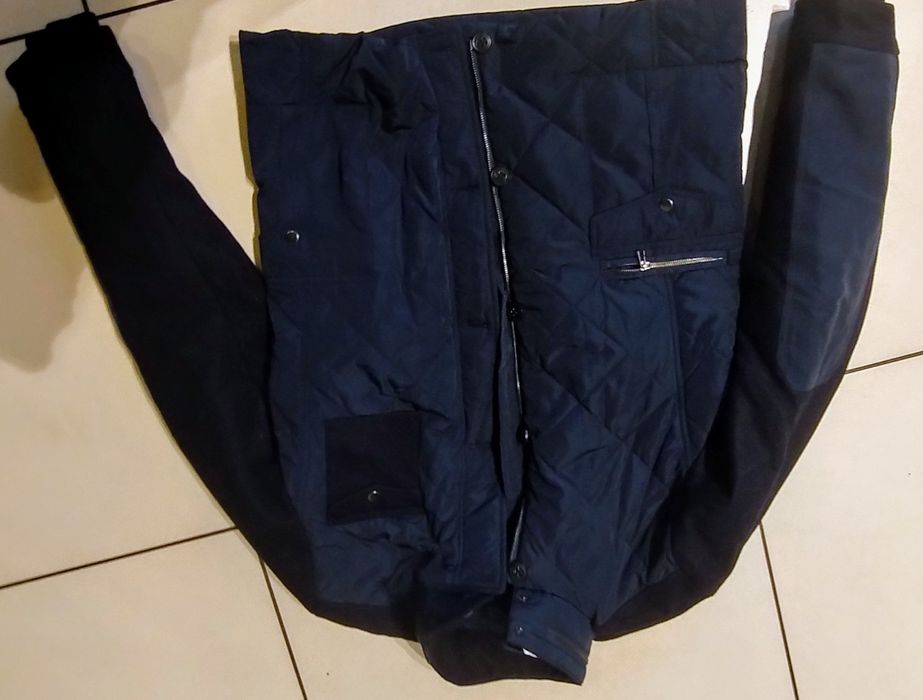 Kurtka Riccovero Norwegia  lekko ocieplane Ciemny na granat Rękawy cza