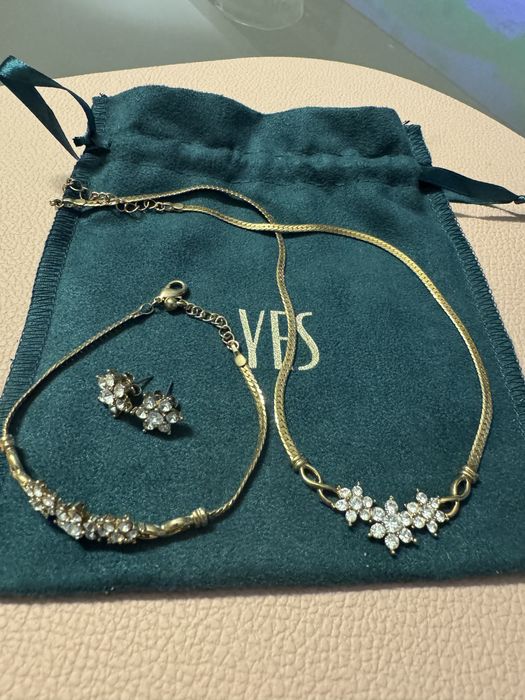 Zestaw bizuterii pozlacany, nowy