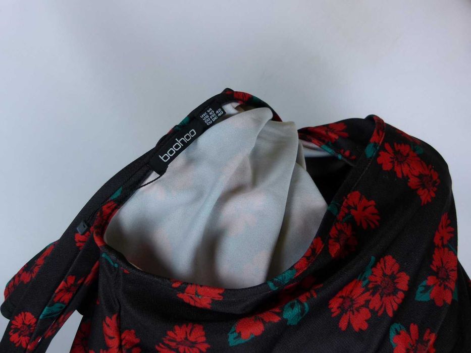 Boohoo kopertowa sukienka mini kwiaty falbanki / M