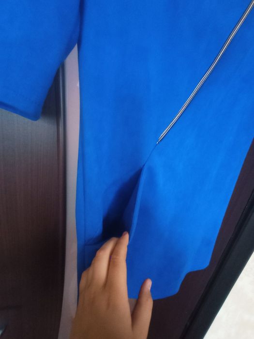 Сукня Синя  в хорошому стані.