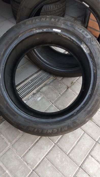 Vendo pneus varias medidas 245/45 R18