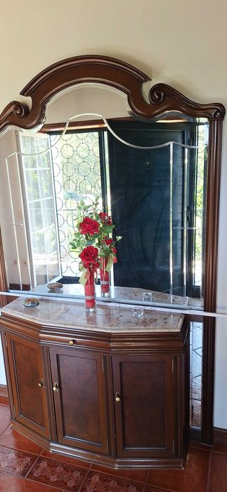 Móvel de entrada com Espelho