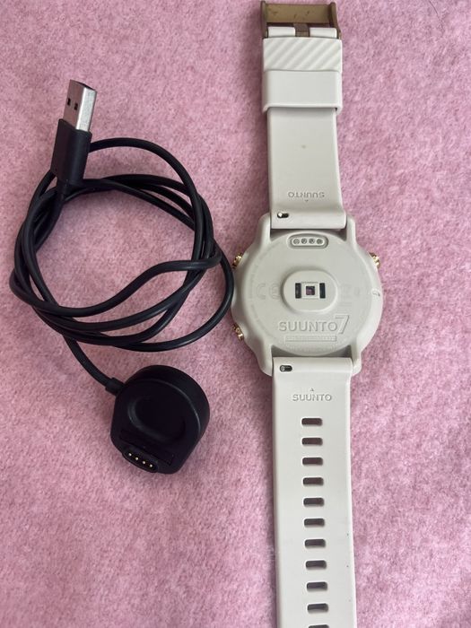 Sprzedam fajny smartwatch Sunto 7