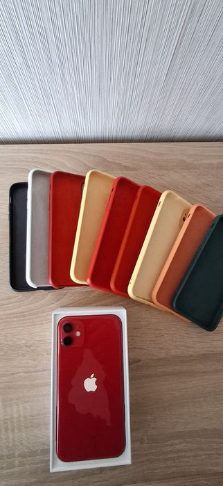 iPhone 11 +бампера 4000 грн.