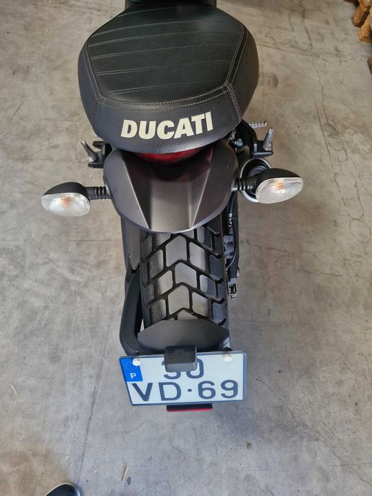 Venda Ducati Srambler Street Classic 800