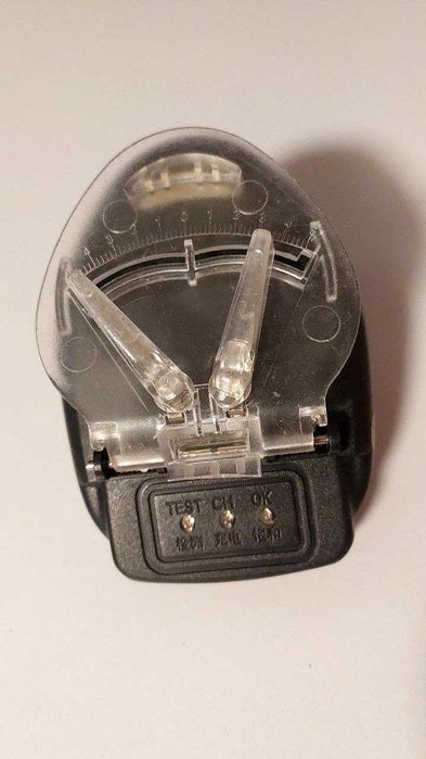 Зарядні пристрої для акумуляторів